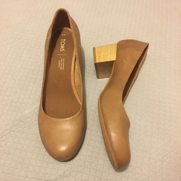 toms beverly pumps black